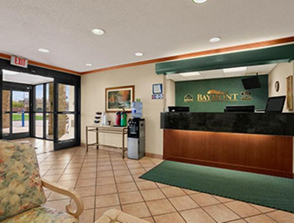 Baymont By Wyndham Sullivan Esterno foto